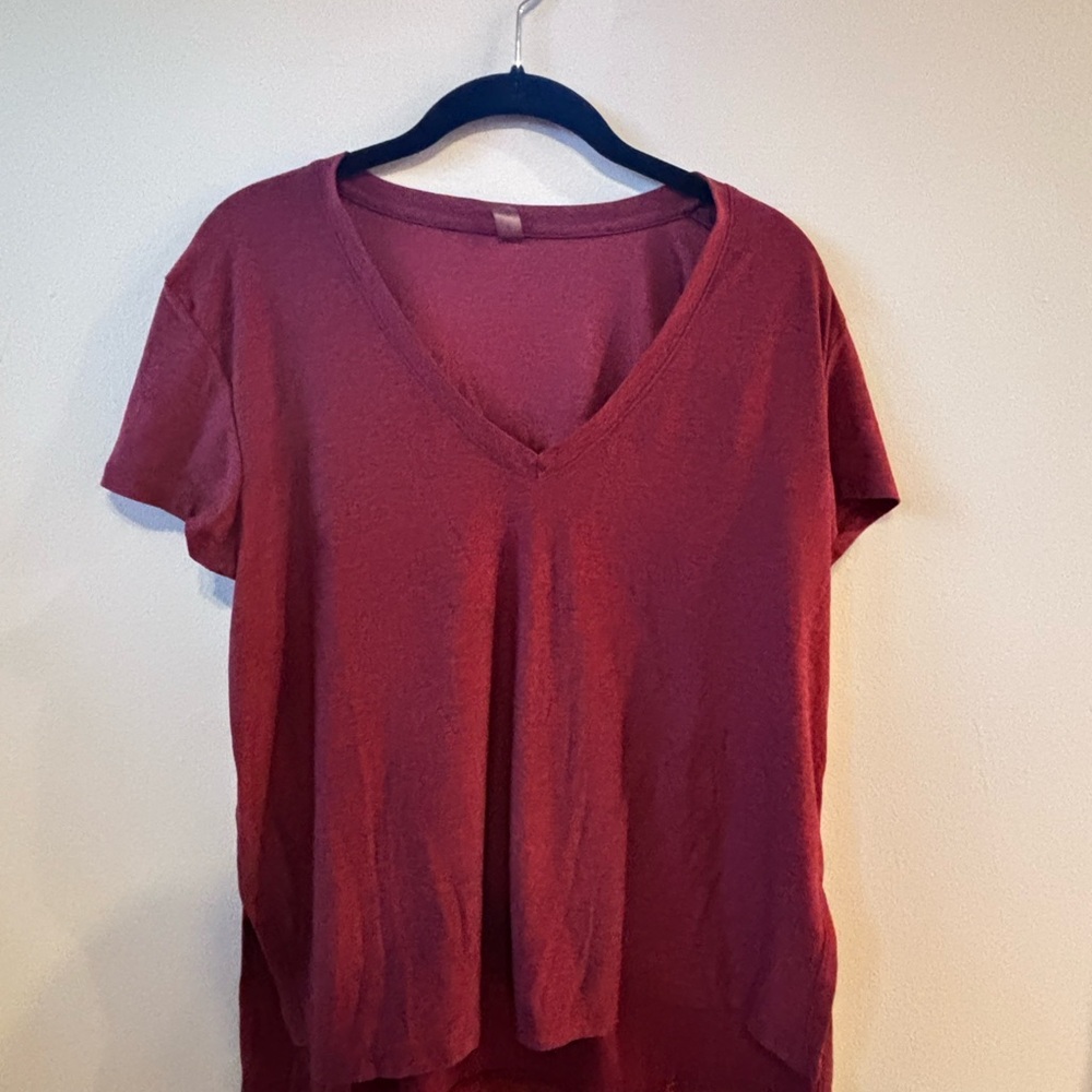 Beyond Yoga Burgundy V-Neck Tee